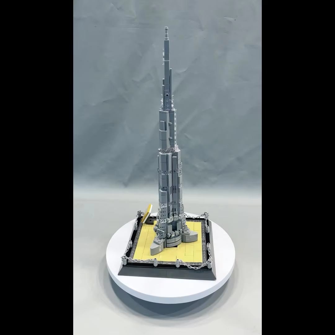 مجموعة مكعبات بناء مصغرة لبرج  - مراجعة Kids Toys Dubai وسعره